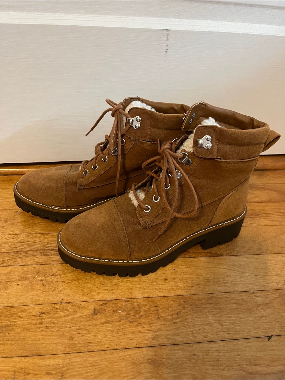 Time and Tru Brown Suede Lace-Up Sherpa Ankle Boots